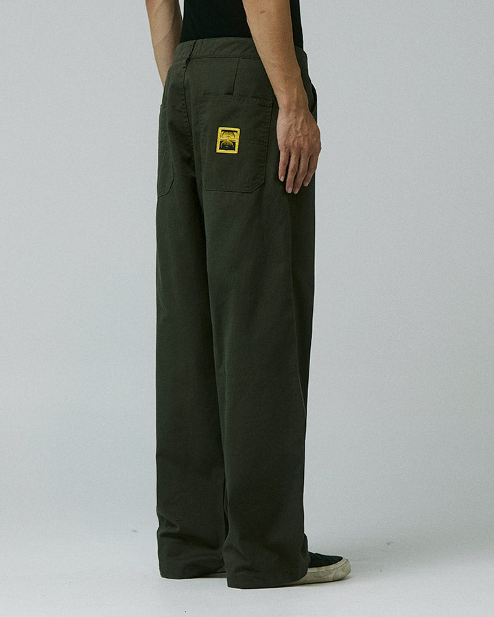 REYNOLDS WORK PANT // DEEP OLIVE