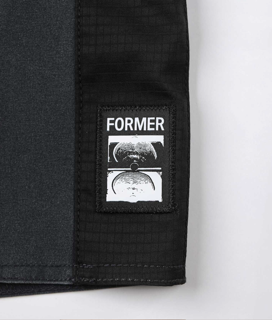 SYSTEM 19' TRUNK // BLACK