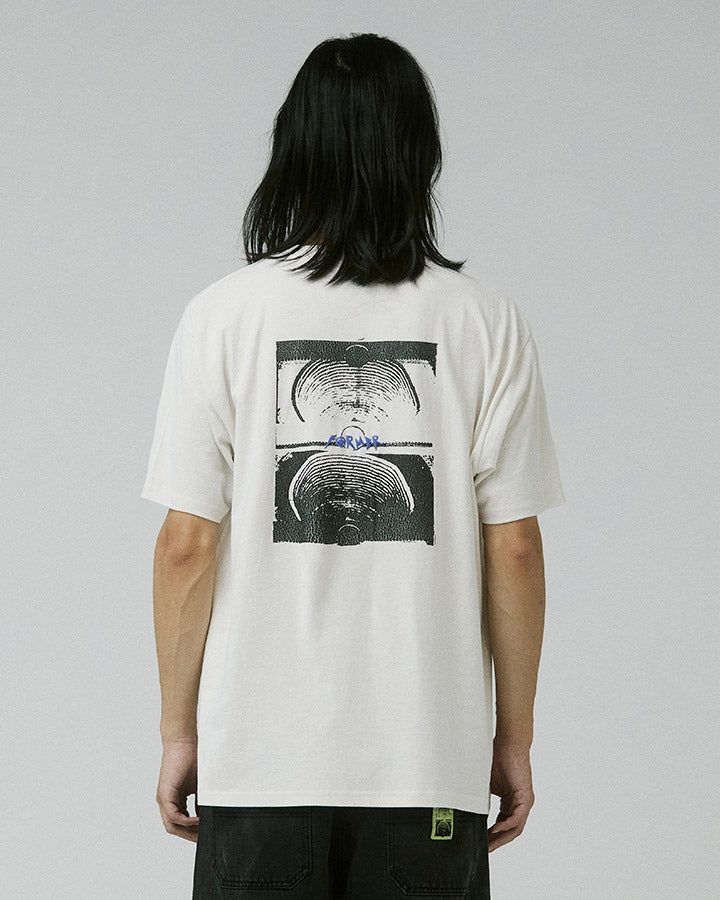 DROID CRUX T-SHIRT // BONE