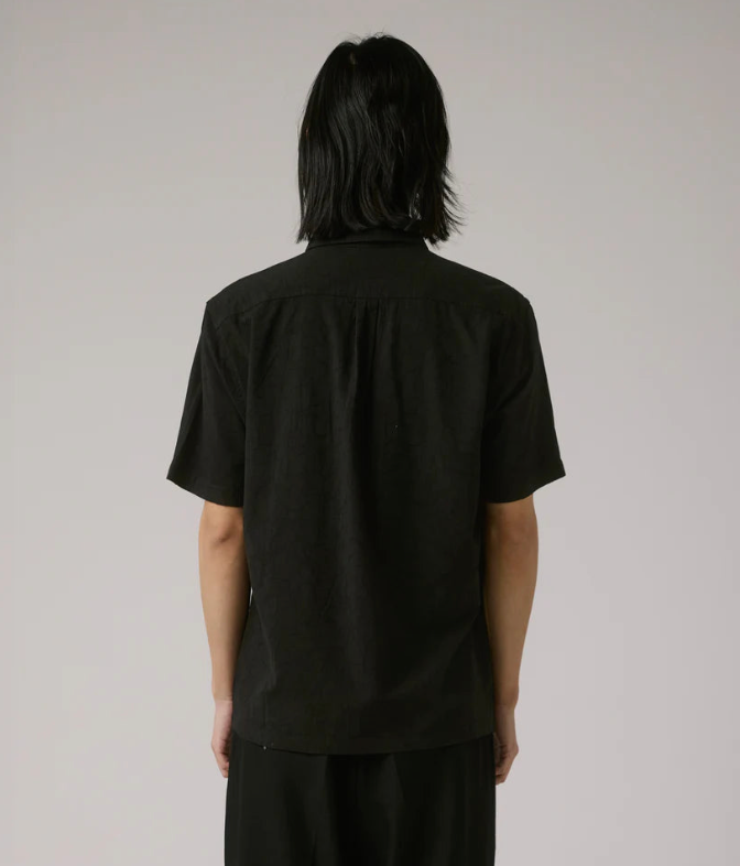 VIVIAN VINE SS SHIRT // BLACK